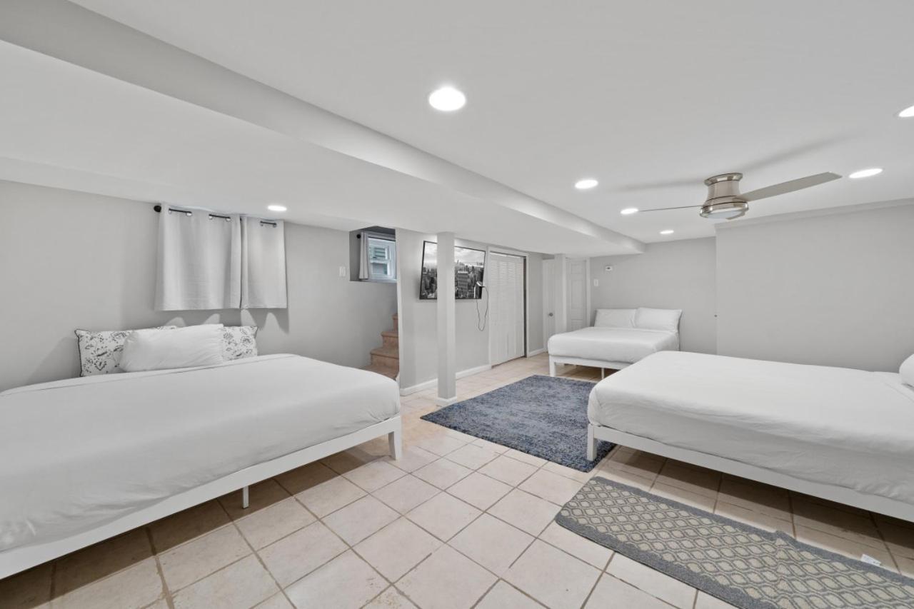 The Rainforest I Sleeps 16 20m To Nyc Free Parking Hébergement de vacances *
